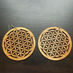 Wooden Flower of Life earrings 🌸
